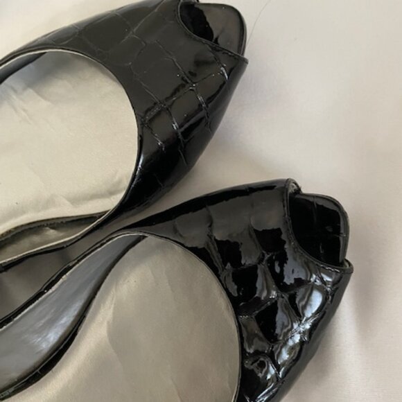 B2 (Browns) Black Flat Open Toe Women’s Shoes  S - 7 (37) - Picture 6 of 9